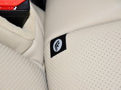 2013款 5.0T V8 SC Vogue 5座