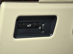 2013款 5.0T V8 SC Vogue 5座