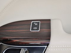 2013款 5.0T V8 SC Vogue 5座