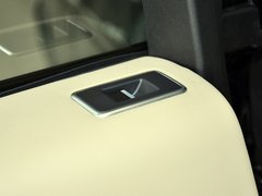 2013款 5.0T V8 SC Vogue 5座