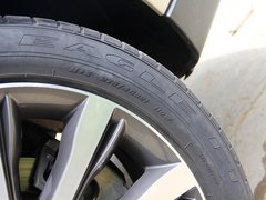 2013款 5.0T V8 SC Vogue 5座