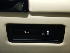 2013款 5.0T V8 SC Vogue 5座