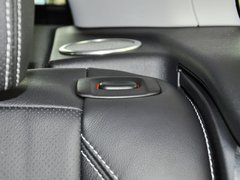 2013款 2.0T 自动 5门耀动版 5座