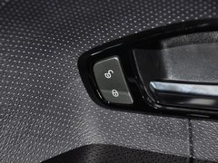2013款 2.0T 自动 5门耀动版 5座