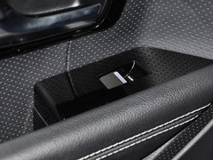 2013款 2.0T 自动 5门耀动版 5座