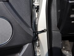 2013款 2.0T 自动 3门耀动版 4座
