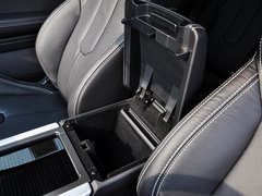 2013款 2.0T 自动 3门耀动版 4座