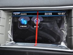 揽胜极光（进口） 2013款 2.0T 自动 3门耀动版 4座