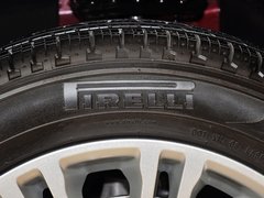 2013款 2.0T 自动 3门耀动版 4座