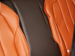 2013款 2.0T 自动 3门耀动版 4座