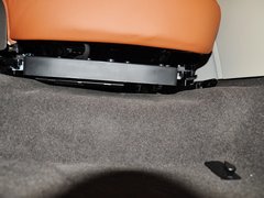 2013款 2.0T 自动 3门耀动版 4座