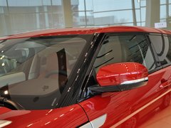 2013款 2.0T 自动 3门耀动版 4座