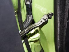 2013款 2.0T 自动 3门耀动版 4座