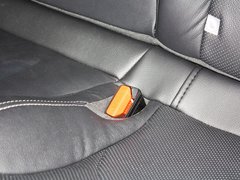 2013款 2.0T 自动 3门耀动版 4座