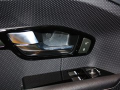 2013款 2.0T 自动 3门耀动版 4座