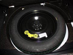 2013款 2.0T 自动 3门耀动版 4座