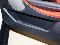 2013款 2.0T 自动 3门耀动版 4座