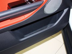 2013款 2.0T 自动 3门耀动版 4座