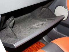 2013款 2.0T 自动 3门耀动版 4座