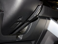 2013款 2.0T 自动 3门耀动版 4座