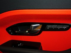 2013款 2.0T 自动 3门耀动版 4座