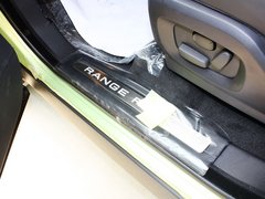 揽胜极光（进口） 2013款 2.0T 自动 5门耀致版 5座