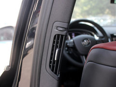 2013款 V6 3.0TSI 自动 限量奢华版 5座
