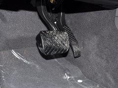 2013款 V6 3.0TSI 自动 限量奢华版 5座