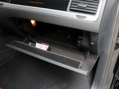 2013款 V6 3.0TSI 自动 限量奢华版 5座