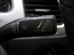 2013款 V6 3.0TSI 自动 限量奢华版 5座