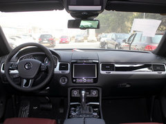 2013款 V6 3.0TSI 自动 限量奢华版 5座