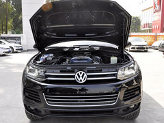 2013款 V6 3.0TSI 自动 限量奢华版 5座