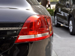 2013款 V6 3.0TSI 自动 限量奢华版 5座