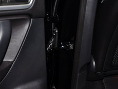 2013款 V6 3.0TSI 自动 限量奢华版 5座