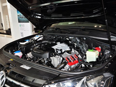2013款 V6 3.0TSI 自动 限量奢华版 5座