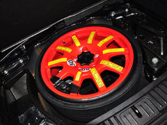 2013款 V6 3.0TSI 自动 限量奢华版 5座