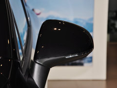 2013款 V6 3.0TSI 自动 限量奢华版 5座