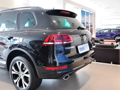 2013款 V6 3.0TSI 自动 限量奢华版 5座