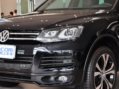 2013款 V6 3.0TSI 自动 限量奢华版 5座