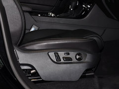 2013款 V6 3.0TSI 自动 限量奢华版 5座