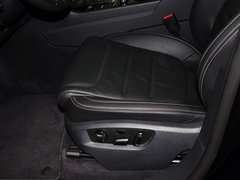 2013款 V6 3.0TSI 自动 限量奢华版 5座