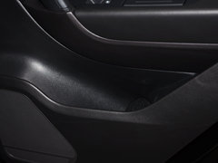 2013款 V6 3.0TSI 自动 限量奢华版 5座