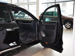 2013款 V6 3.0TSI 自动 限量奢华版 5座