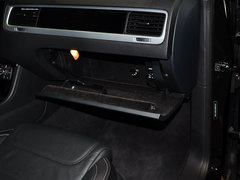 2013款 V6 3.0TSI 自动 限量奢华版 5座