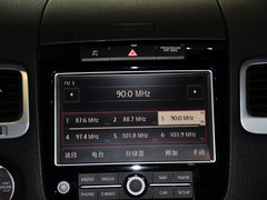 2013款 V6 3.0TSI 自动 限量奢华版 5座