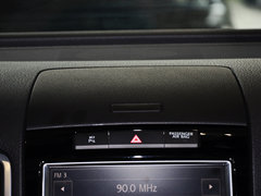 2013款 V6 3.0TSI 自动 限量奢华版 5座