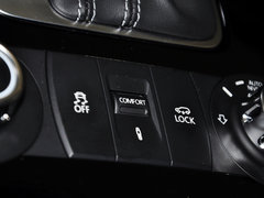 2013款 V6 3.0TSI 自动 限量奢华版 5座