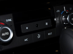 2013款 V6 3.0TSI 自动 限量奢华版 5座