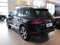 2013款 V6 3.0TSI 自动 限量奢华版 5座