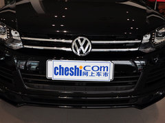 2013款 V6 3.0TSI 自动 限量奢华版 5座